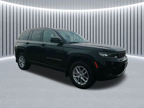 New 2025 Jeep Grand Cherokee Laredo X w/ Luxury Tech Group I image 2