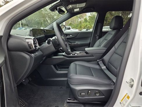 New 2026 Chevrolet Equinox LT image 14