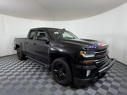 Used 2017 Chevrolet Silverado 1500 LT w/ Redline Edition AWD/4WD image 1