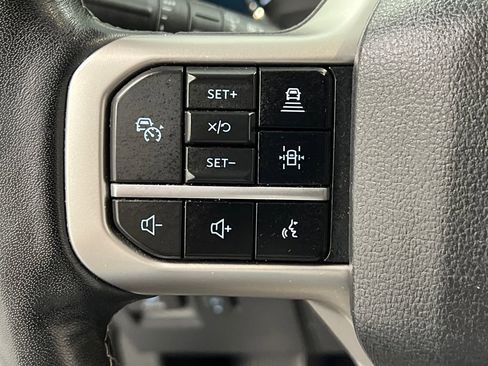 Used 2024 Ford Expedition Limited image 53