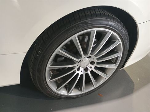 Used 2017 Mercedes-Benz S 550 Cabriolet image 50