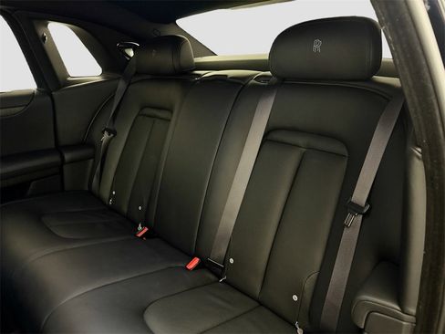 Used 2022 Rolls-Royce Ghost image 26