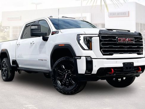 Used 2026 GMC Sierra 2500 AT4 w/ Technology Package AWD/4WD image 1
