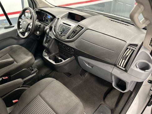 Used 2018 Ford Transit 350 XLT image 20