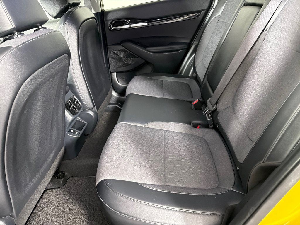 Used 2024 Kia Seltos S FWD image 18