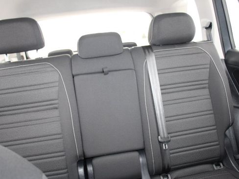 Used 2024 Volkswagen Tiguan S FWD image 21