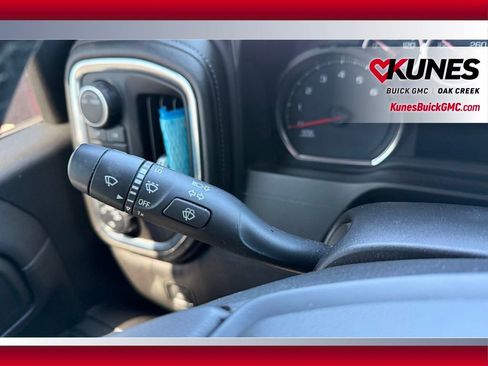 Used 2022 Chevrolet Silverado 2500 LT w/ Convenience Package image 21