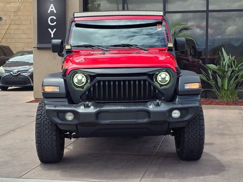 Used 2019 Jeep Wrangler Unlimited Sport S AWD/4WD image 5