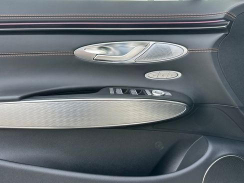 Used 2026 Genesis GV70 2.5T Sport Prestige image 12