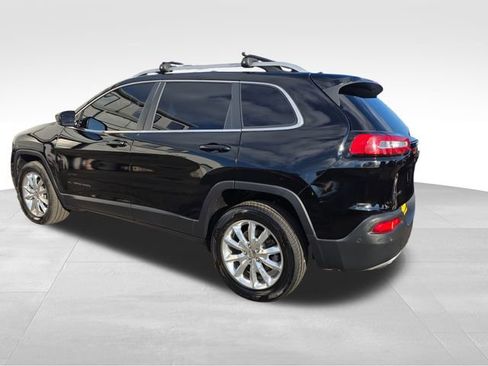 Used 2017 Jeep Cherokee Limited w/ Technology Group image 9