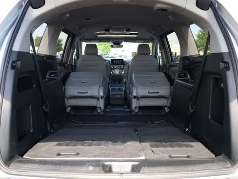 Used 2023 Honda Odyssey Elite image 38