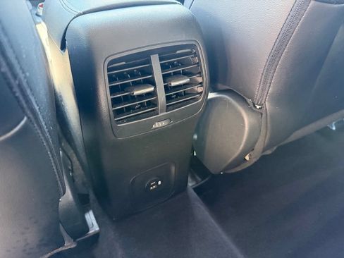 Used 2021 Ford Escape SEL AWD/4WD image 13