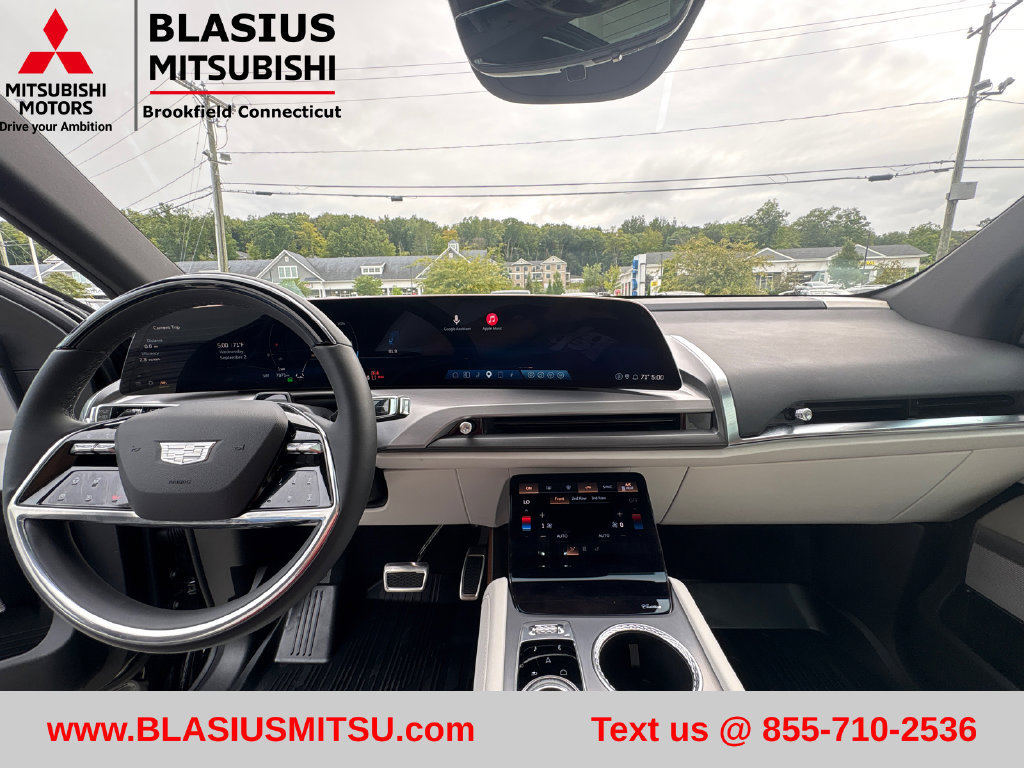 Used 2026 Cadillac Vistiq Sport AWD/4WD image 24