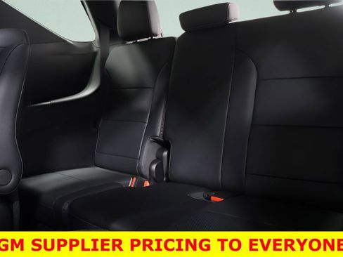 New 2026 Chevrolet Traverse High Country w/ LPO, Floor Liner Package image 26