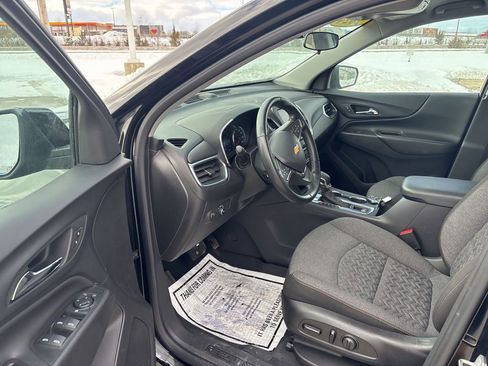 Used 2024 Chevrolet Equinox LT w/ LPO, Floor Liner Package image 15