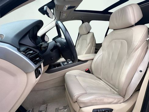 Used 2015 BMW X5 xDrive35d AWD/4WD image 16