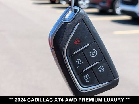 Used 2024 Cadillac XT4 Premium Luxury AWD/4WD image 27
