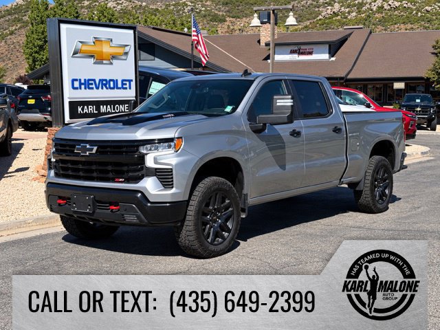 Used 2024 Chevrolet Silverado 1500 LT Trail Boss w/ Convenience Package II AWD/4WD image 1