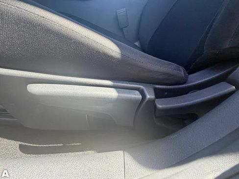 Used 2024 Nissan Sentra S FWD image 15
