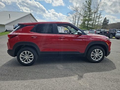 New 2026 Chevrolet TrailBlazer LS w/ LPO, Blackout Package AWD/4WD image 6