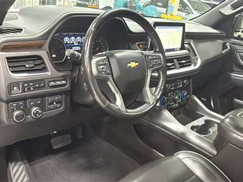 Used 2021 Chevrolet Tahoe Premier w/ Premium Package image 10