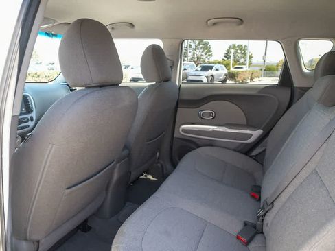 Used 2016 Kia Soul EV FWD image 18