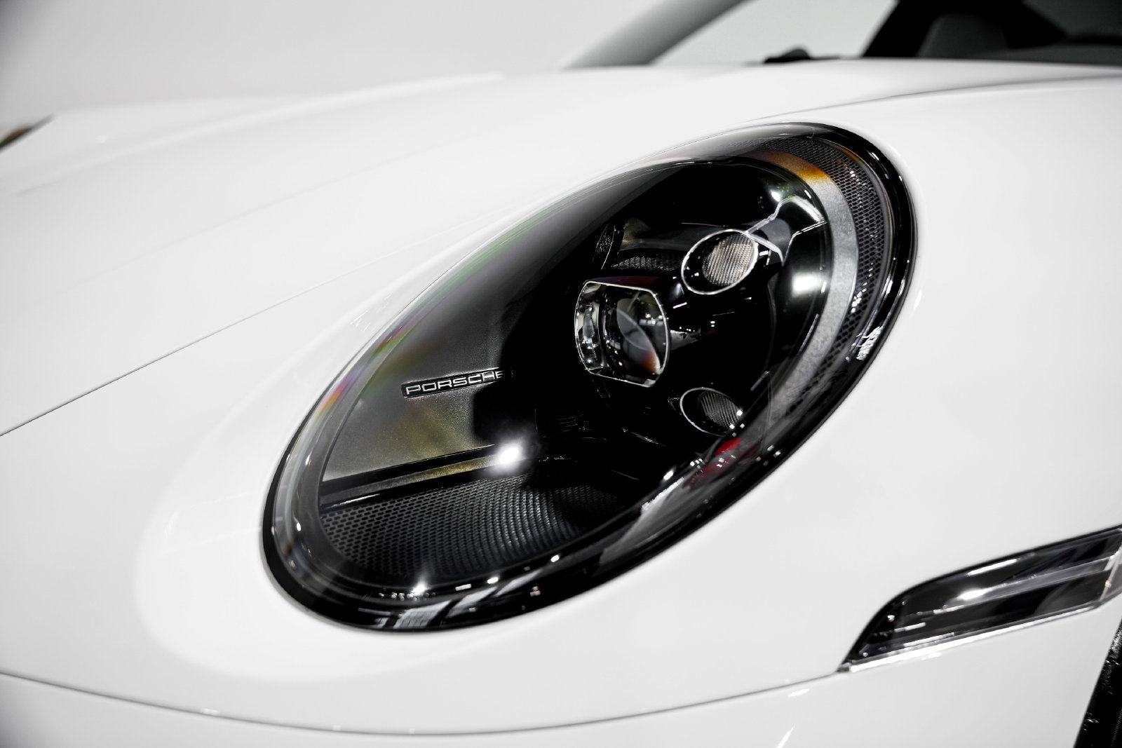 Used 2022 Porsche 911 Carrera GTS RWD image 34