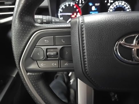 Used 2025 Toyota Tundra SR5 AWD/4WD image 19