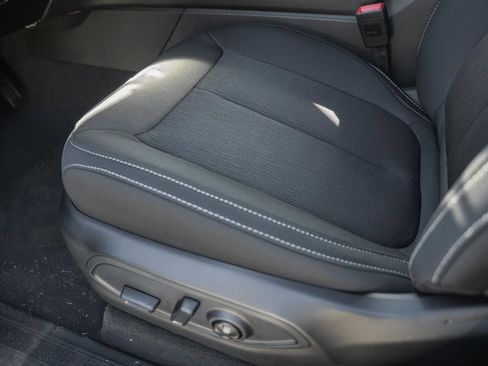 New 2025 Jeep Grand Cherokee Laredo X w/ Luxury Tech Group I image 33