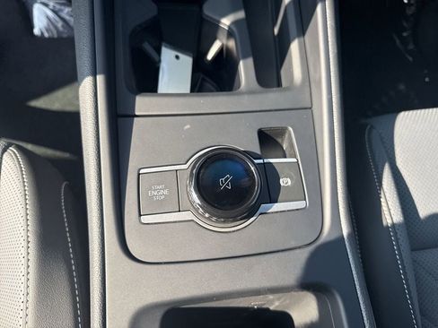 New 2025 Volkswagen Tiguan SE R-Line AWD/4WD image 30