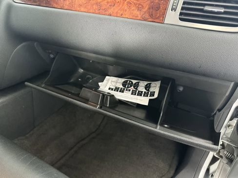 Used 2010 Chevrolet Suburban LTZ image 26