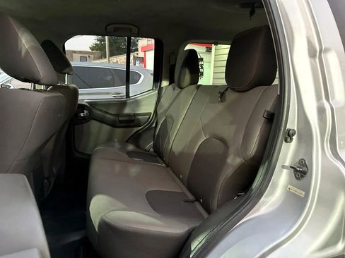 Used 2012 Nissan Xterra S w/ Value Package image 13