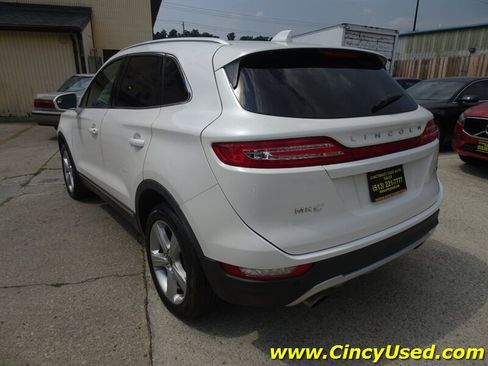 Used 2017 Lincoln MKC Premiere AWD/4WD image 9