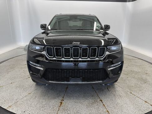 Certified 2023 Jeep Grand Cherokee Limited AWD/4WD image 2