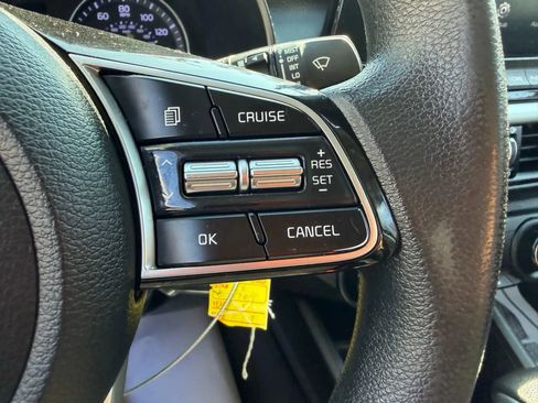 Used 2021 Kia Forte LXS FWD image 14