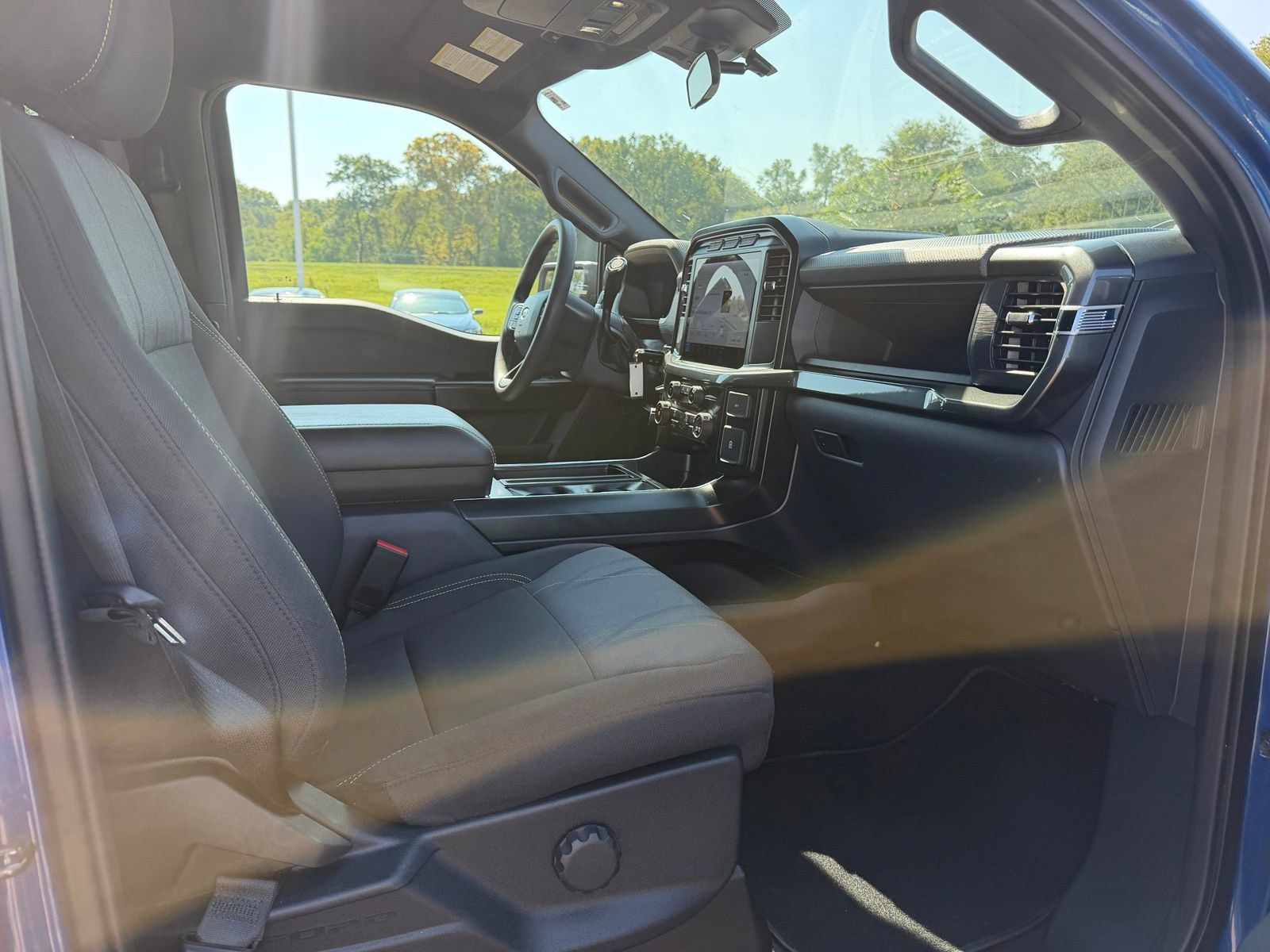 Used 2024 Ford F150 STX AWD/4WD image 11