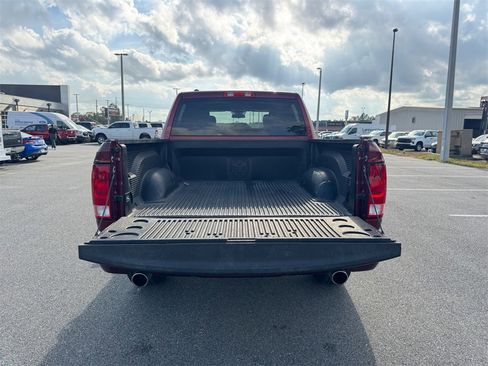 Used 2019 RAM 1500 Express w/ Express Value Package image 16