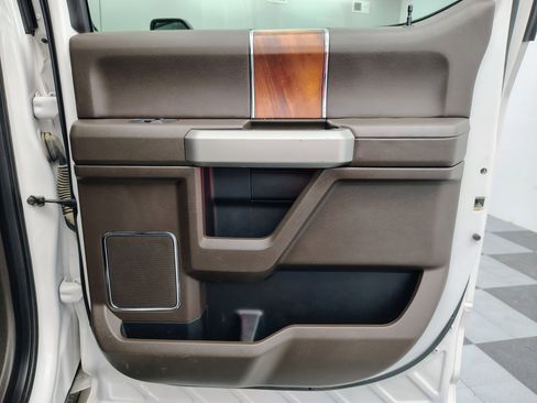 Used 2017 Ford F350 King Ranch w/ FX4 Off-Road Package image 38