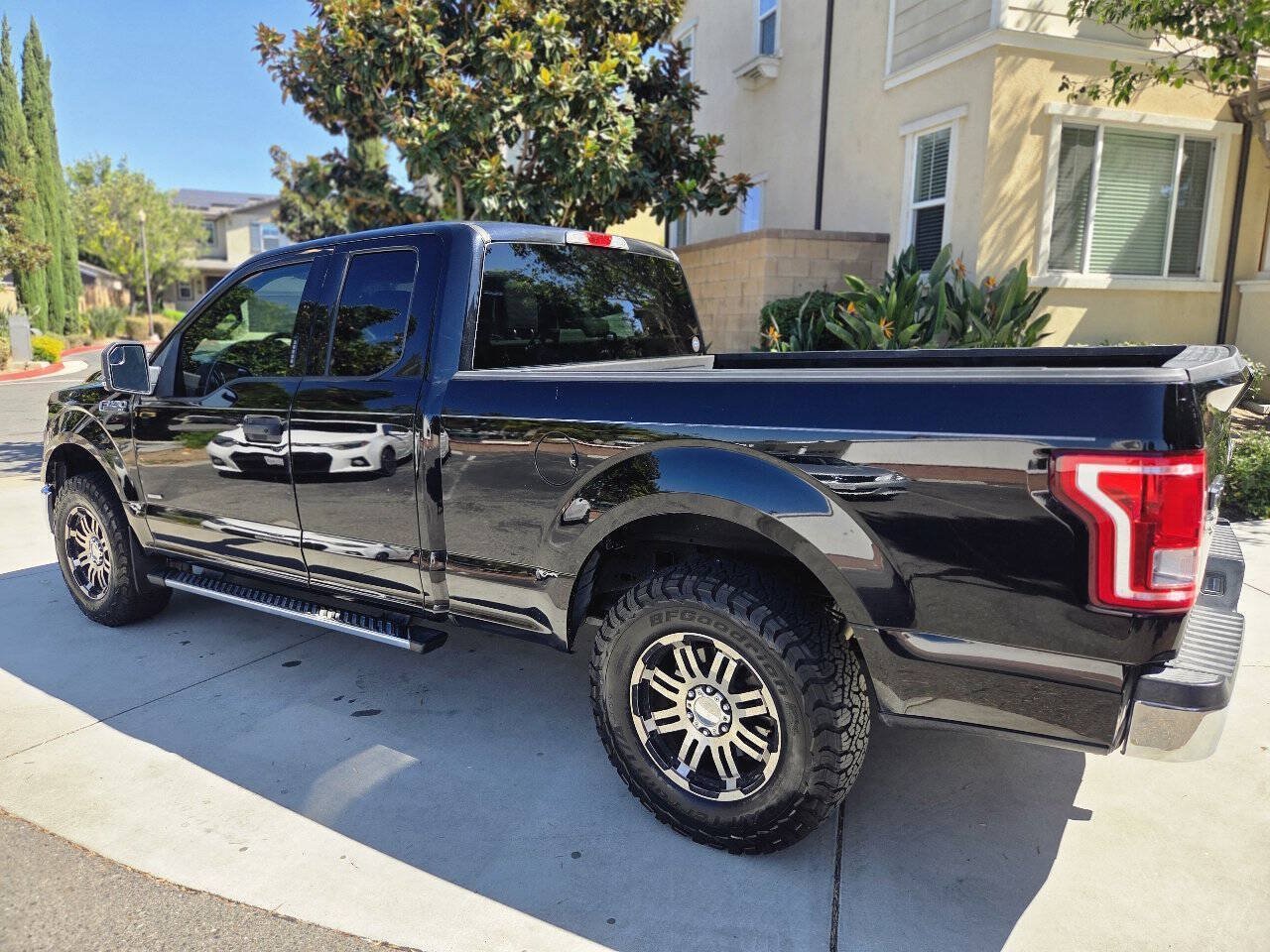 Used 2016 Ford F150 XLT w/ Equipment Group 301A Mid RWD image 33