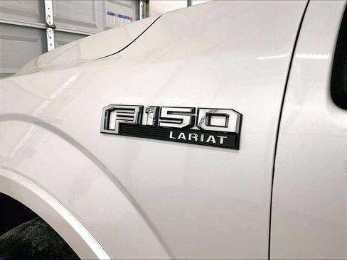 Used 2015 Ford F150 Lariat w/ Equipment Group 502A Luxury AWD/4WD image 13