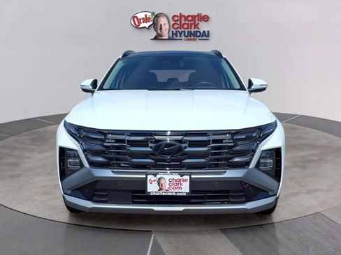 New 2025 Hyundai Tucson Limited image 8