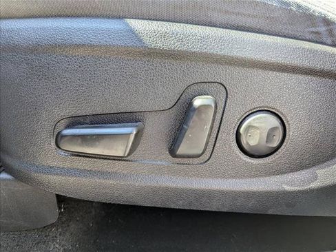 Used 2020 Hyundai Santa Fe SEL w/ Cargo Package FWD image 11