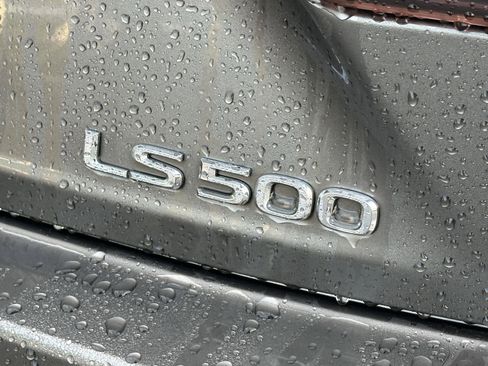 Used 2019 Lexus LS 500 w/ Interior Upgrade Package image 10