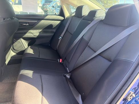 Used 2017 Nissan Altima 2.5 SR image 21