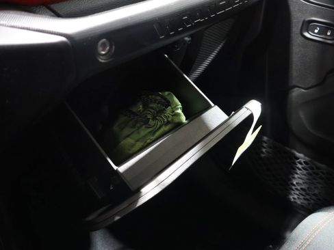 Certified 2023 Jeep Wrangler Unlimited Rubicon w/ Cold Weather Group image 39