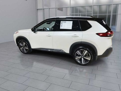 Used 2021 Nissan Rogue SL w/ Premium Package AWD/4WD image 6