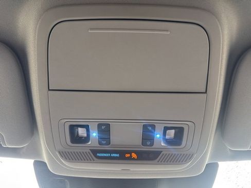 Certified 2023 Ford Explorer XLT w/ Equipment Group 202A image 39