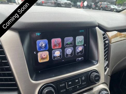 Used 2017 GMC Yukon Denali w/ Open Road Package AWD/4WD image 12