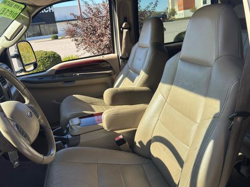 Used 2003 Ford Excursion Limited AWD/4WD image 12