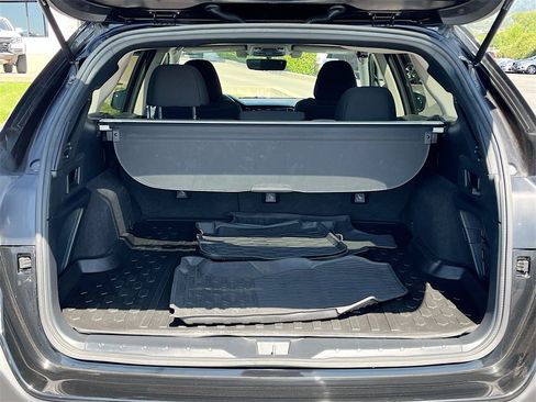 Used 2020 Subaru Outback Premium image 23